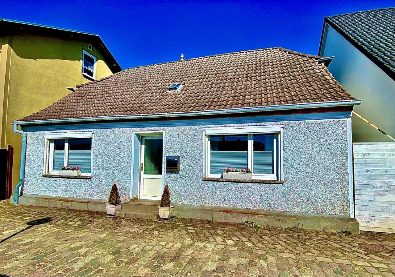 Gemuetliche Ferienwohnung 사가드 외부 사진