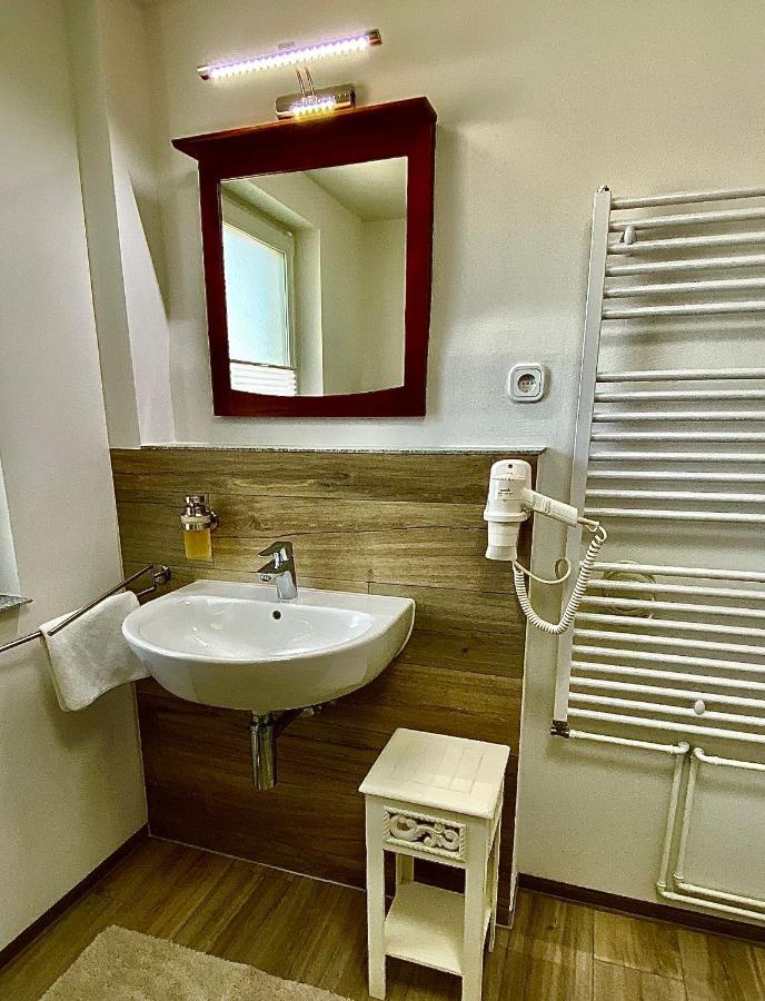 Gemuetliche Ferienwohnung 사가드 외부 사진